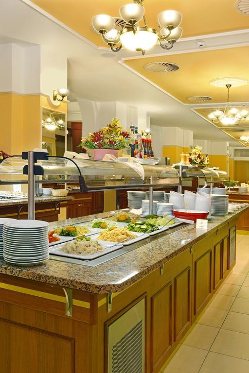 Ensana Vltava Hotel มาเรียอานซเกลาซนี ภายนอก รูปภาพ