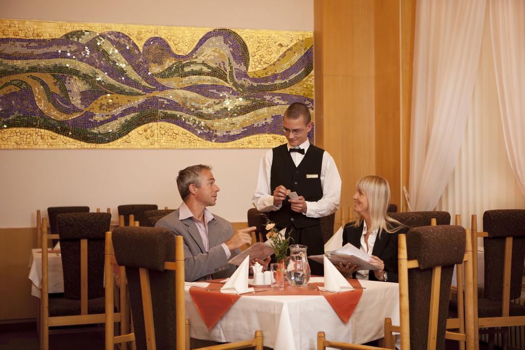 Ensana Vltava Hotel มาเรียอานซเกลาซนี ภายนอก รูปภาพ