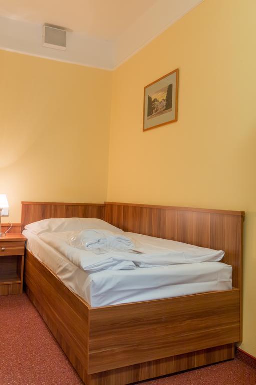Ensana Vltava Hotel มาเรียอานซเกลาซนี ภายนอก รูปภาพ